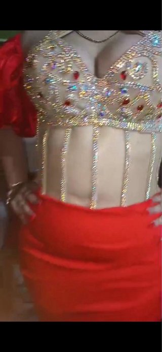 Vestido de pedrería rojo