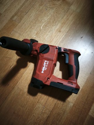 Taladro  percutor y rotomartillo  Hilti Nuron TE42