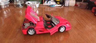 Coche a escala Ferrari F50