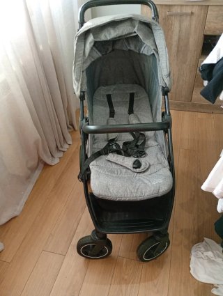 Silla de paseo Britax Römer Agile. Incluye caja .