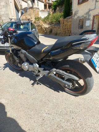 Honda CBF 500 A2 Naked Negra