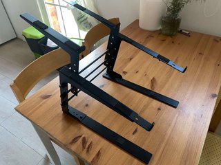 Soporte portátil y controladora DJ