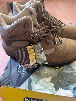Botas de seguridad PANOPLY Talla 45 Nuevas