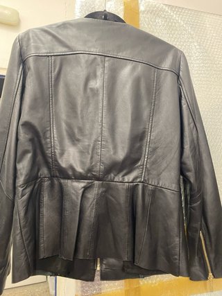 Chaqueta cuero Mango cremallera dorada