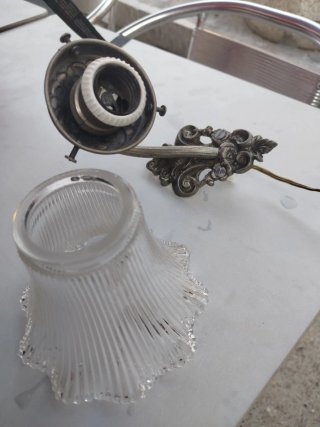 Aplique de pared antiguo metal y cristal