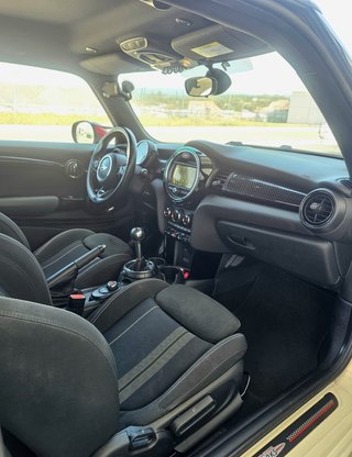 MINI MINI JOHN COOPER WORKS