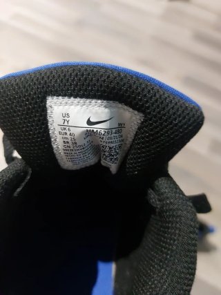 Zapatillas Nike Azul y Negro Poco Uso