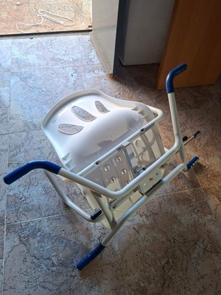 Silla bañera personas mayores