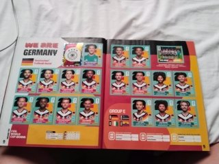 SENSACIONAL ÁLBUM FIFA 2026 (PEGADO)