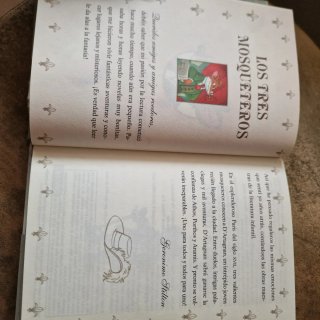 Libro Los tres mosqueteros. Geranio Stilton.