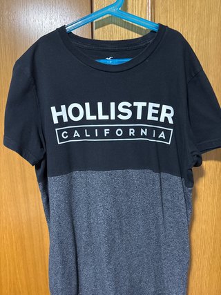 Camiseta Hollister Negra y Gris
