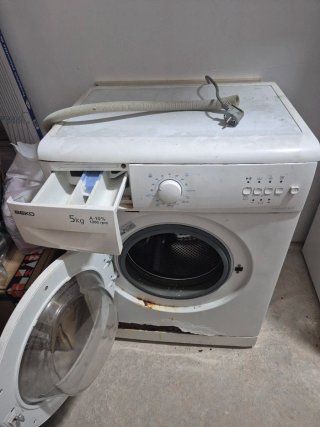 Lavadora BEKO WML 15106D para piezas