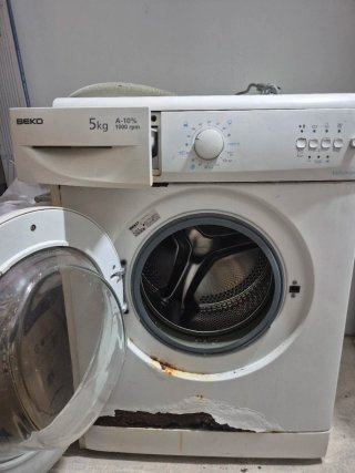 Lavadora BEKO WML 15106D para piezas