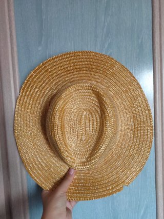 Sombrero de paja 100% con lazo