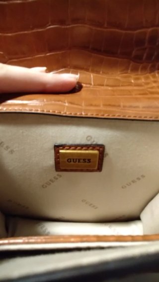 Bolso Marrón GUESS