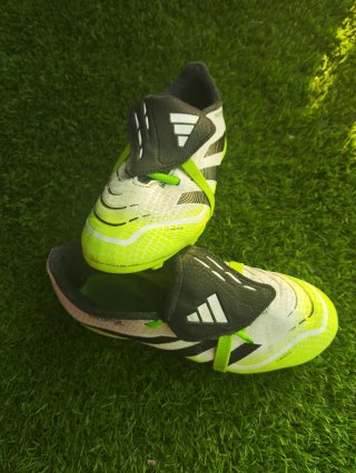 Botas fútbol niño Adidas Predator