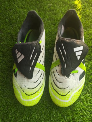 Botas fútbol niño Adidas Predator
