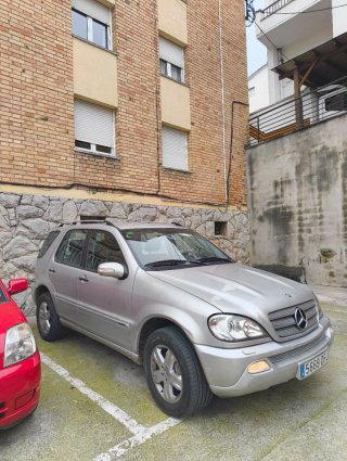 Mercedes-Benz ML 2004