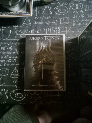 Juego de Tronos DVD Completa + especial
