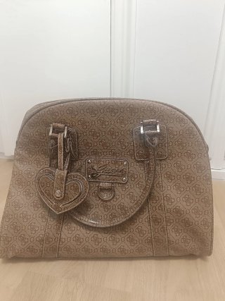 Conjunto Maleta Cabina Guess + Bolso