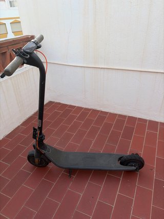 Patinete eléctrico SEGWAY Ninebot E2 Plus