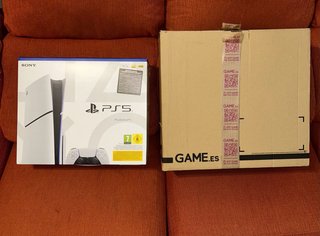 (PRECINTADA) PS5 Slim de 1TB