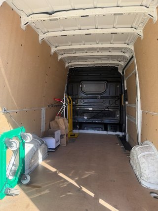 Furgoneta volkswagen crafter L3H3 año 2020 .