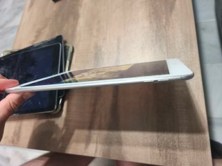 3 Apple iPad Air 2