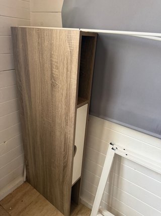 Escritorio moderno madera y blanco