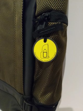 Mochila Eastpak Tecum Roll 20L Negra/Verde
