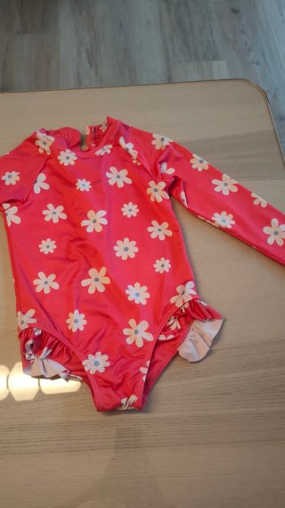 3 bañadores niña flores y rosa