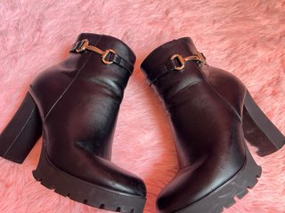 Botas negras tacón plataforma hebilla