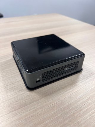 Intel NUC 8i3BEK Mini PC - i3 8a Gen
