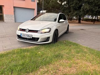Volkswagen Golf GTI PERFOMANCE