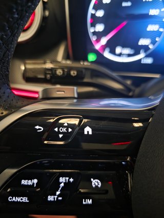 Mercedes-Benz GLC 300 e 4Matic PREMIUM PACK