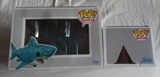 2 Funko Pop Terror: Jaws y Pyramid Head
