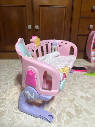 Cuna Nenuco Rosa con Accesorios