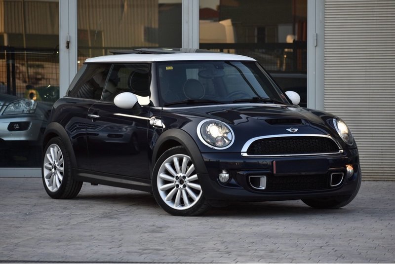 MINI Cooper SD - foto 1