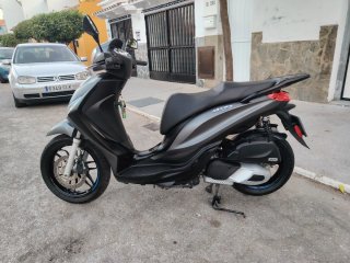 Piaggio Medley 125cc Gris/Negro