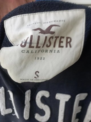 Jersey Hollister Azul Marino Talla S