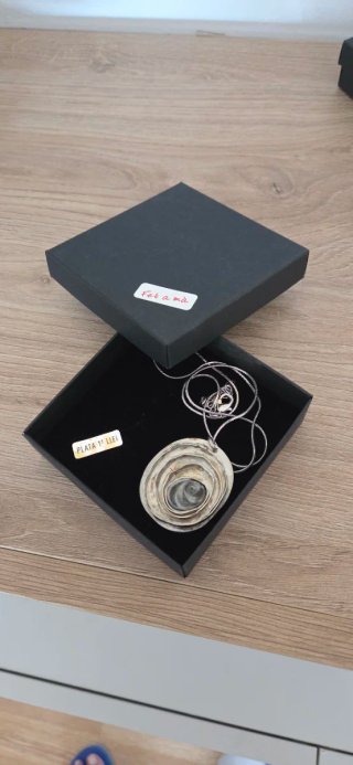 Colgante Plata con cadena de plata, hecho a mano.