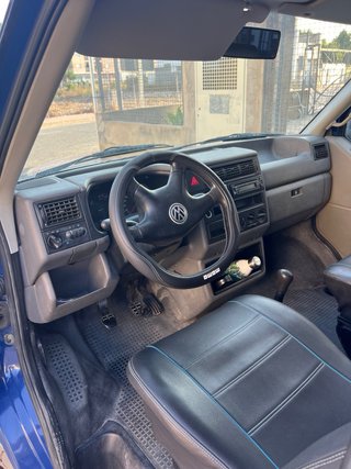 Volkswagen Transporter T4 2.5 tdi año 2003