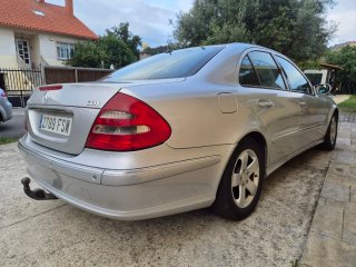 Mercedes-Benz Clase E 2004