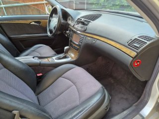 Mercedes-Benz Clase E 2004