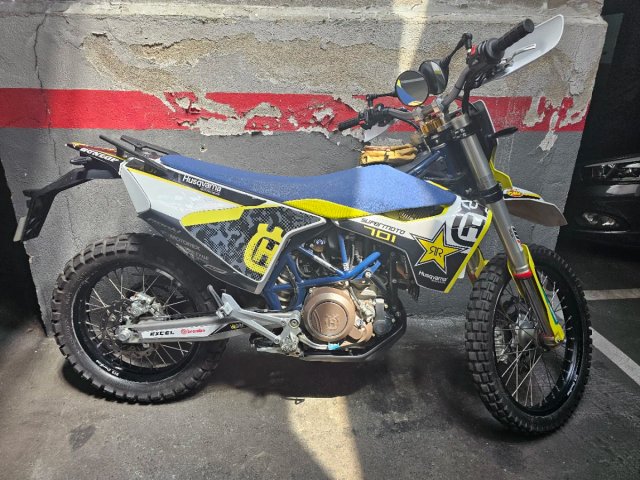 Husqvarna 701 Enduro