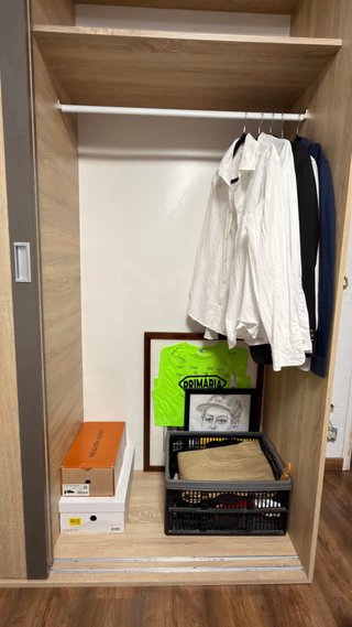 Armario puertas correderas madera
