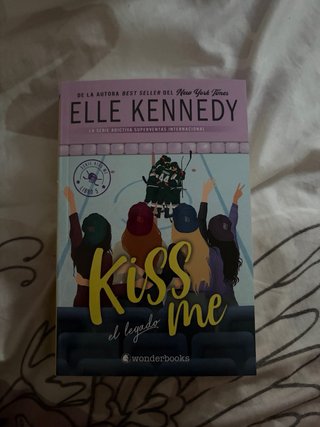 Saga de libros Kiss me