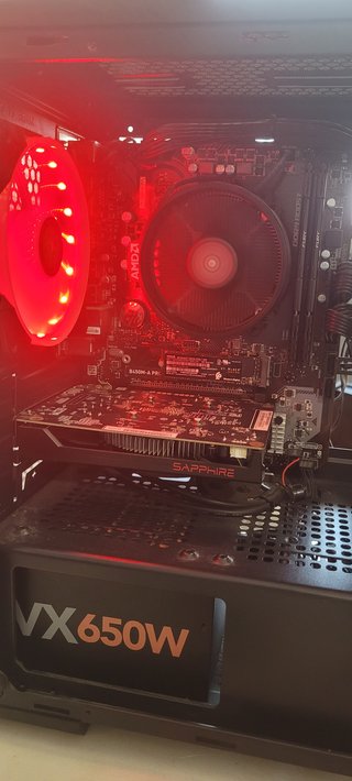 PC Gaming Completo Negro y Rojo