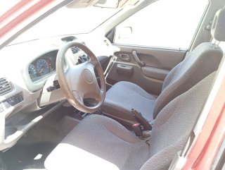 Suzuki Ignis 2001