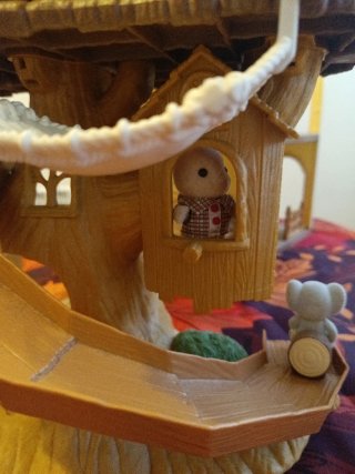 Casa del Árbol con cabaña Sylvanian Family